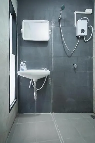 Xx Go Bts St Louis Silom - โกอินน์ บีทีเอส เซนต์หลุยส์ สีลม 4 Apartment